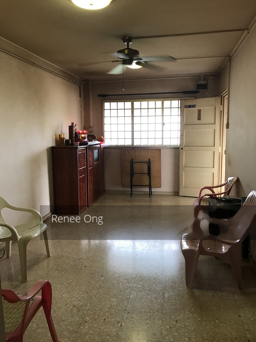 Woodlands Street 13 thumbnail photo